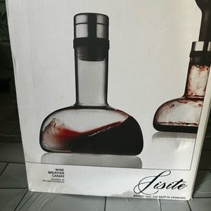 Lisite wine breather